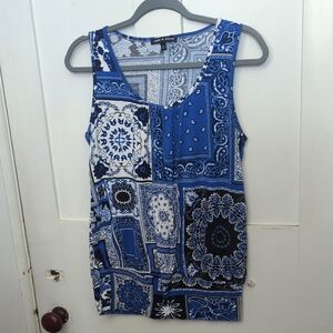 Cable & Gauge Sleeveless Tank. Worn once.